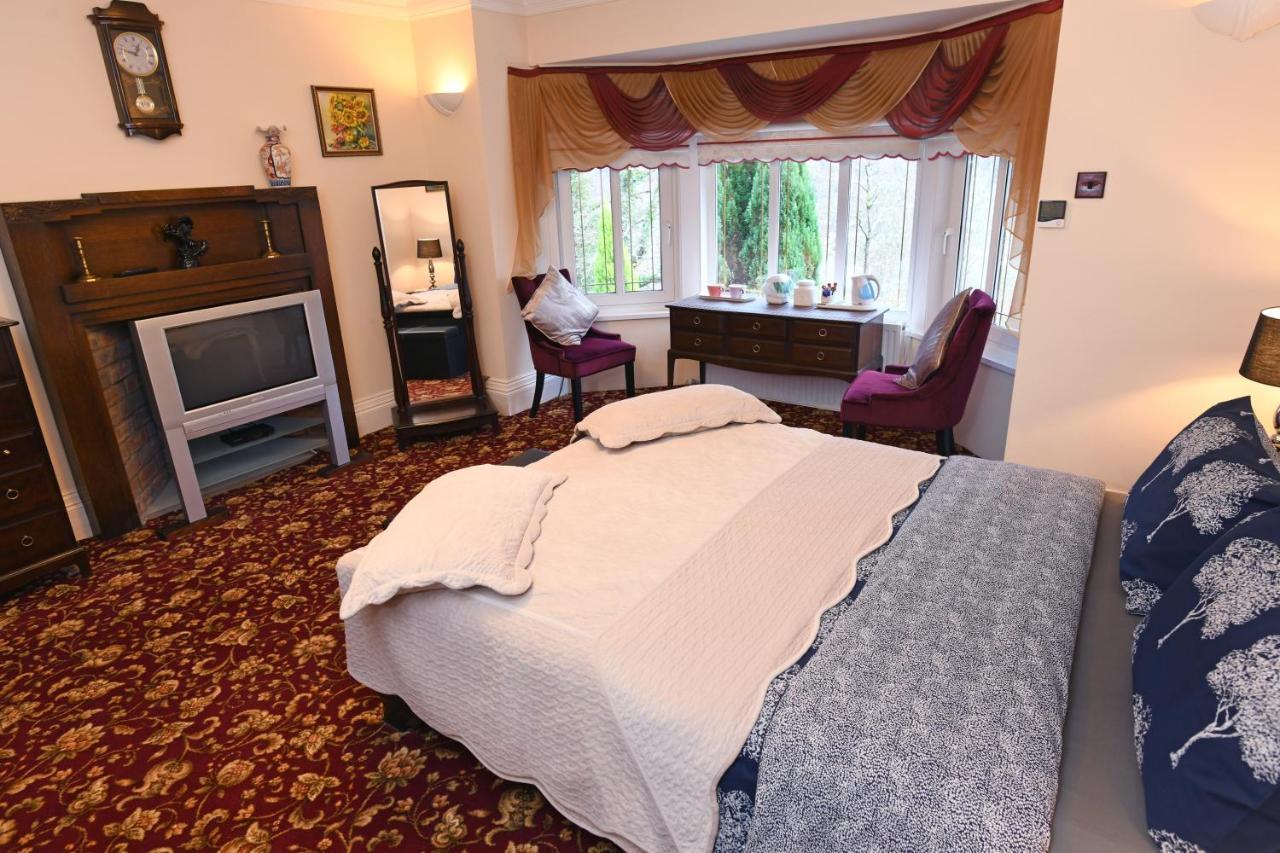 Cilbrwyn Bed & Breakfast สวอนซี ภายนอก รูปภาพ