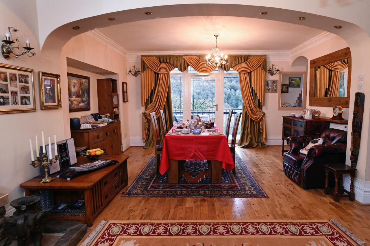 Cilbrwyn Bed & Breakfast สวอนซี ภายนอก รูปภาพ