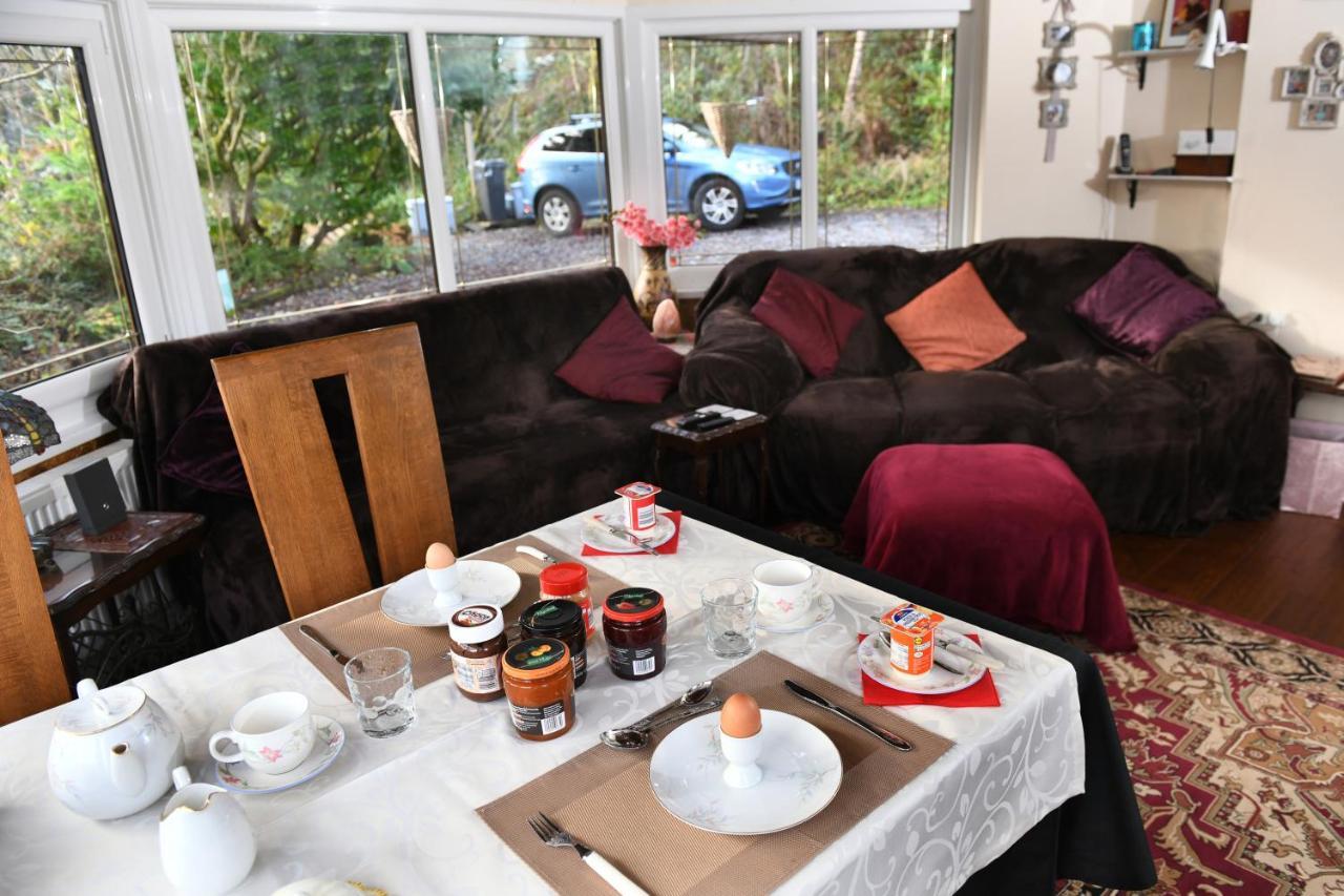 Cilbrwyn Bed & Breakfast สวอนซี ภายนอก รูปภาพ